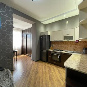 In Baku 110.0 m² apartment is for rent - Image 9