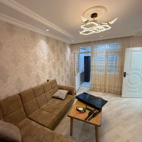 In Baku 75.0 m² apartment is for sale - Image 2