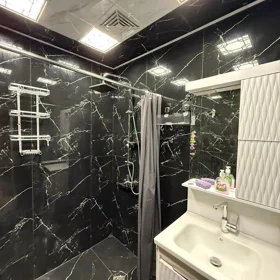 In Baku 75.0 m² apartment is for sale - Image 7