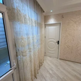 In Baku 75.0 m² apartment is for sale - Image 9