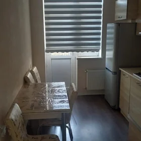 In Baku 62.0 m² apartment is for rent - Image 2