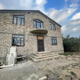 In Pirallahı rayonu 220.0 m² house with 6.0 rooms is for sale - Image 4