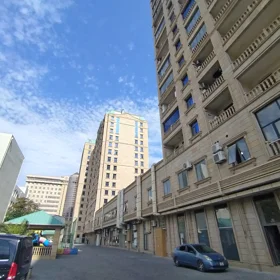 In Baku 58.0 m² apartment is for sale - Image 3