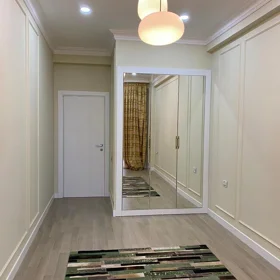 In Baku 170.0 m² apartment is for rent - Image 10