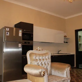 In Səbail rayonu 100.0 m² apartment is for rent - Image 10