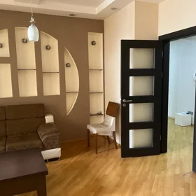 In Baku 135.0 m² apartment is for rent - Image 4