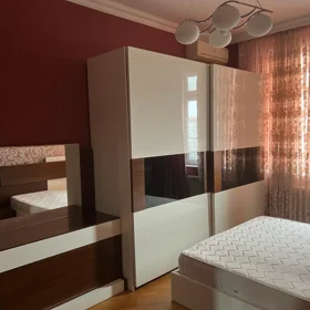 In Baku 135.0 m² apartment is for rent - Image 9