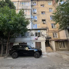 In Baku 50.0 m² apartment is for sale - Image 3