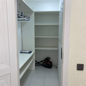 In Baku 102.0 m² apartment is for rent - Image 2