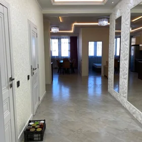 In Baku 102.0 m² apartment is for rent - Image 7