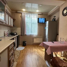 In Baku 80.0 m² apartment is for sale - Image 8