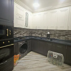In Baku 75.0 m² apartment is for rent - Image 8