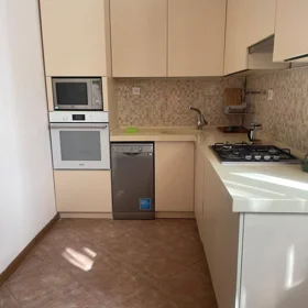 In Səbail rayonu 130.0 m² apartment is for rent - Image 9