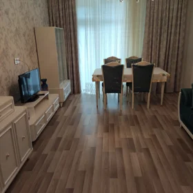 In Baku 100.0 m² apartment is for rent - Image 3