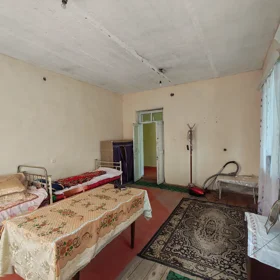 In nan 298.0 m² house with 6.0 rooms is for sale - Image 4