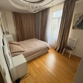 In Baku 100.0 m² apartment is for rent - Image 7