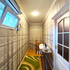 In Baku 90.0 m² house with 3.0 rooms is for rent - Image 10