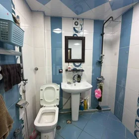 In Baku 90.0 m² apartment is for rent - Image 5