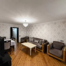 In Baku 80.0 m² apartment is for rent - Image 4
