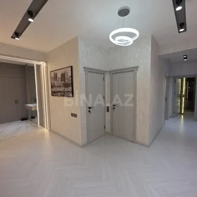 In Baku 85.0 m² apartment is for rent - Image 5