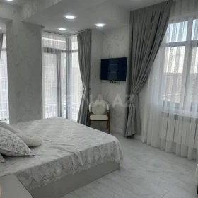 In Baku 85.0 m² apartment is for rent - Image 3