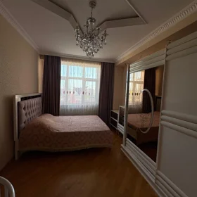In Baku 85.0 m² apartment is for rent - Image 3