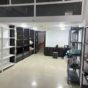 In Baku 95.0 m² commercial is for rent - Image 3