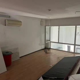In Baku 95.0 m² commercial is for rent - Image 7