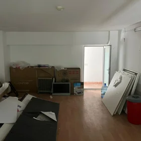 In Baku 95.0 m² commercial is for rent - Image 9