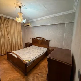 In Baku 65.0 m² apartment is for rent - Image 3