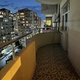In Baku 100.0 m² apartment is for rent - Image 9