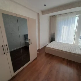 In Baku 77.0 m² apartment is for rent - Image 2