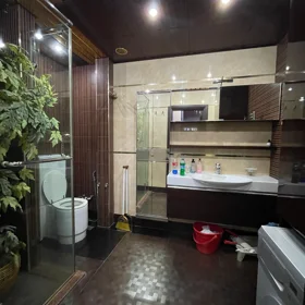 In Səbail rayonu 90.0 m² apartment is for rent - Image 2