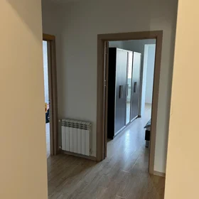 In Baku 64.0 m² apartment is for rent - Image 4
