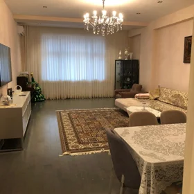In Baku 202.0 m² apartment is for sale - Image 4