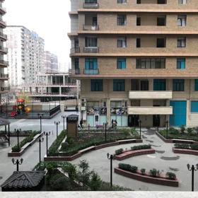 In Baku 202.0 m² apartment is for sale - Image 6