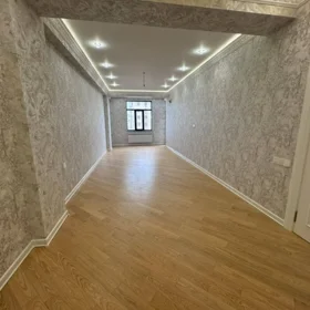 In Baku 151.0 m² apartment is for sale - Image 2