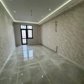 In Baku 151.0 m² apartment is for sale - Image 8