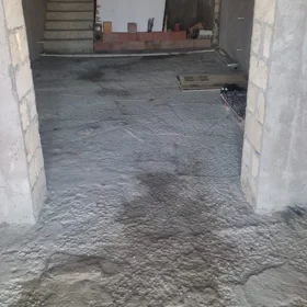 In Binəqədi rayonu 600.0 m² house with 9.0 rooms is for sale - Image 4