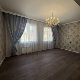 In Khirdalan 100.0 m² house with 4.0 rooms is for sale - Image 5