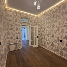 In Khirdalan 100.0 m² house with 4.0 rooms is for sale - Image 6
