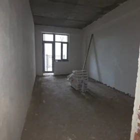 In Baku 73.0 m² apartment is for sale - Image 4