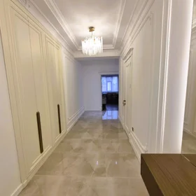 In Baku 120.0 m² apartment is for sale - Image 2
