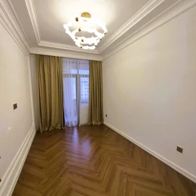 In Baku 120.0 m² apartment is for sale - Image 8