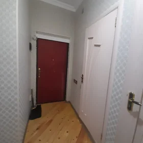 In Khirdalan 68.0 m² apartment is for sale - Image 3