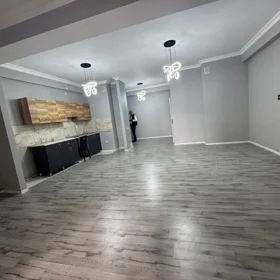 In Baku 90.0 m² apartment is for sale - Image 8