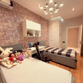 In Baku 103.0 m² apartment is for sale - Image 10