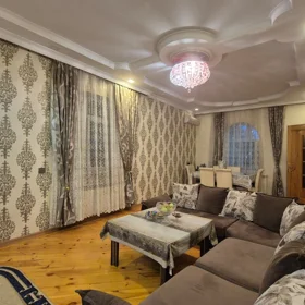 In Binəqədi rayonu 190.0 m² house with 4.0 rooms is for sale - Image 4