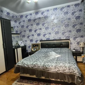 In Binəqədi rayonu 190.0 m² house with 4.0 rooms is for sale - Image 9