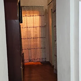 In Binəqədi rayonu 140.0 m² house with 4.0 rooms is for sale - Image 2